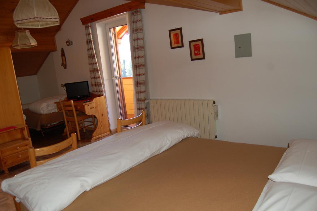 Hotel Millefiori Vigo di Fassa Oda fotoğraf